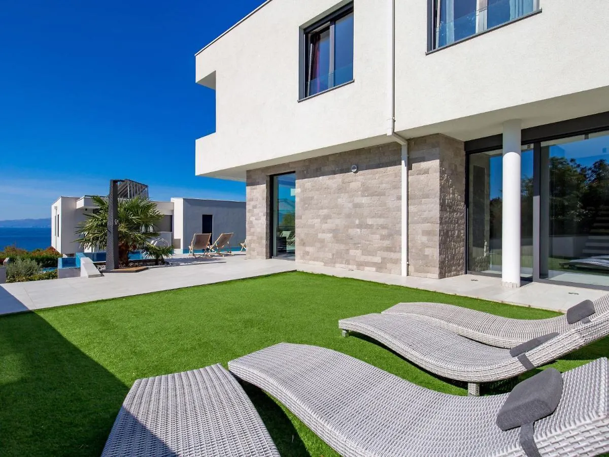 Apartment Albi By Interhome Kostrena